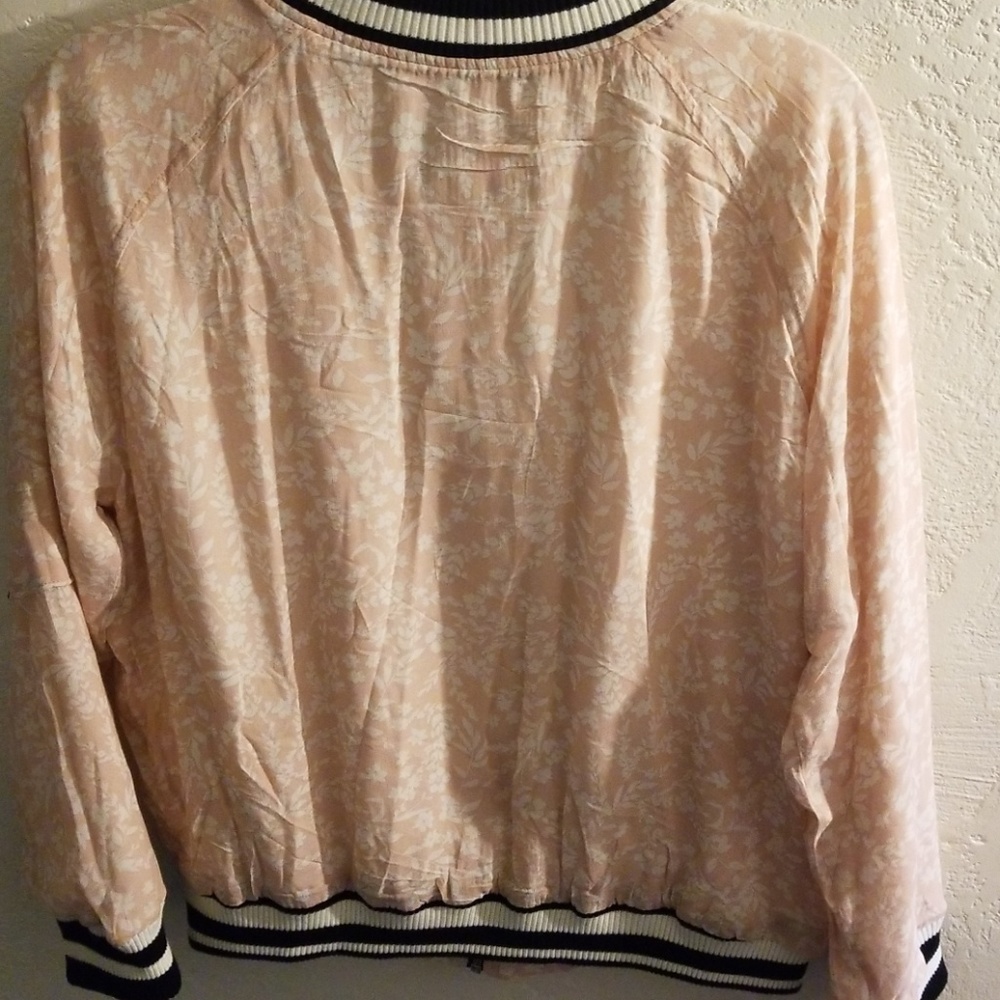 Sanctuary floral bomber size large - Picture 8 of 8